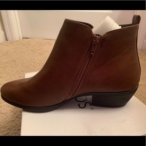 Toetos Cognac Booties
